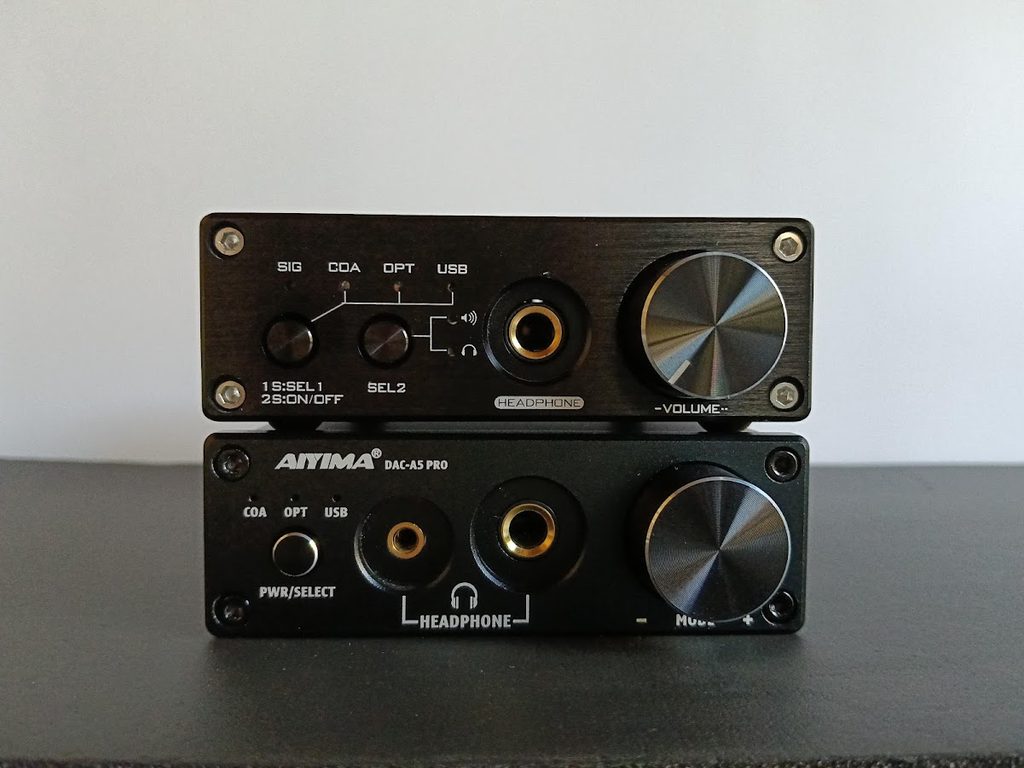 AIYIMA DAC-A5 PROとnobsound q5 proが二段につまれた画像