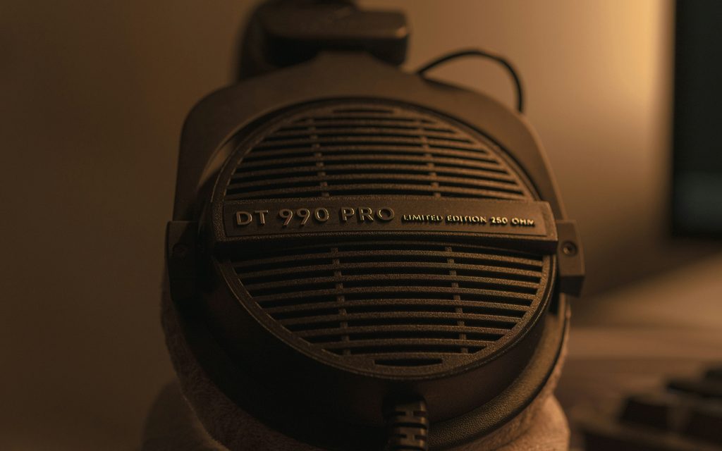 べイヤーダイナミックDT990PROの画像