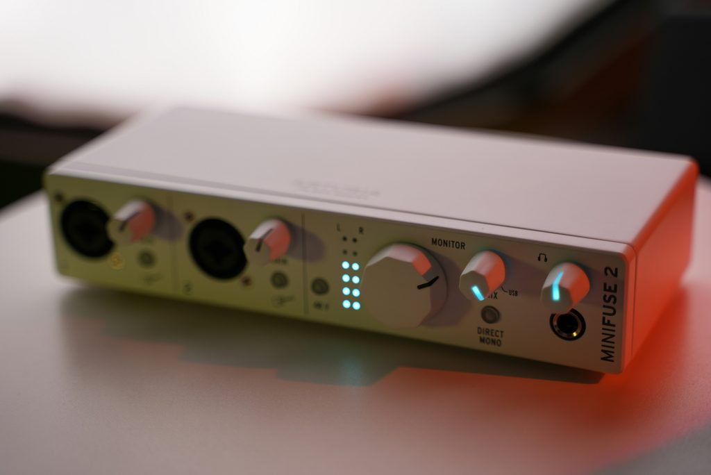 ARTURIA minifuse2の画像